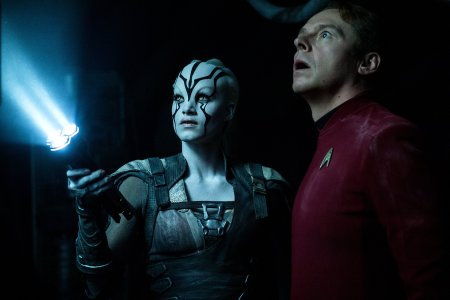 Star Trek Beyond_bottom